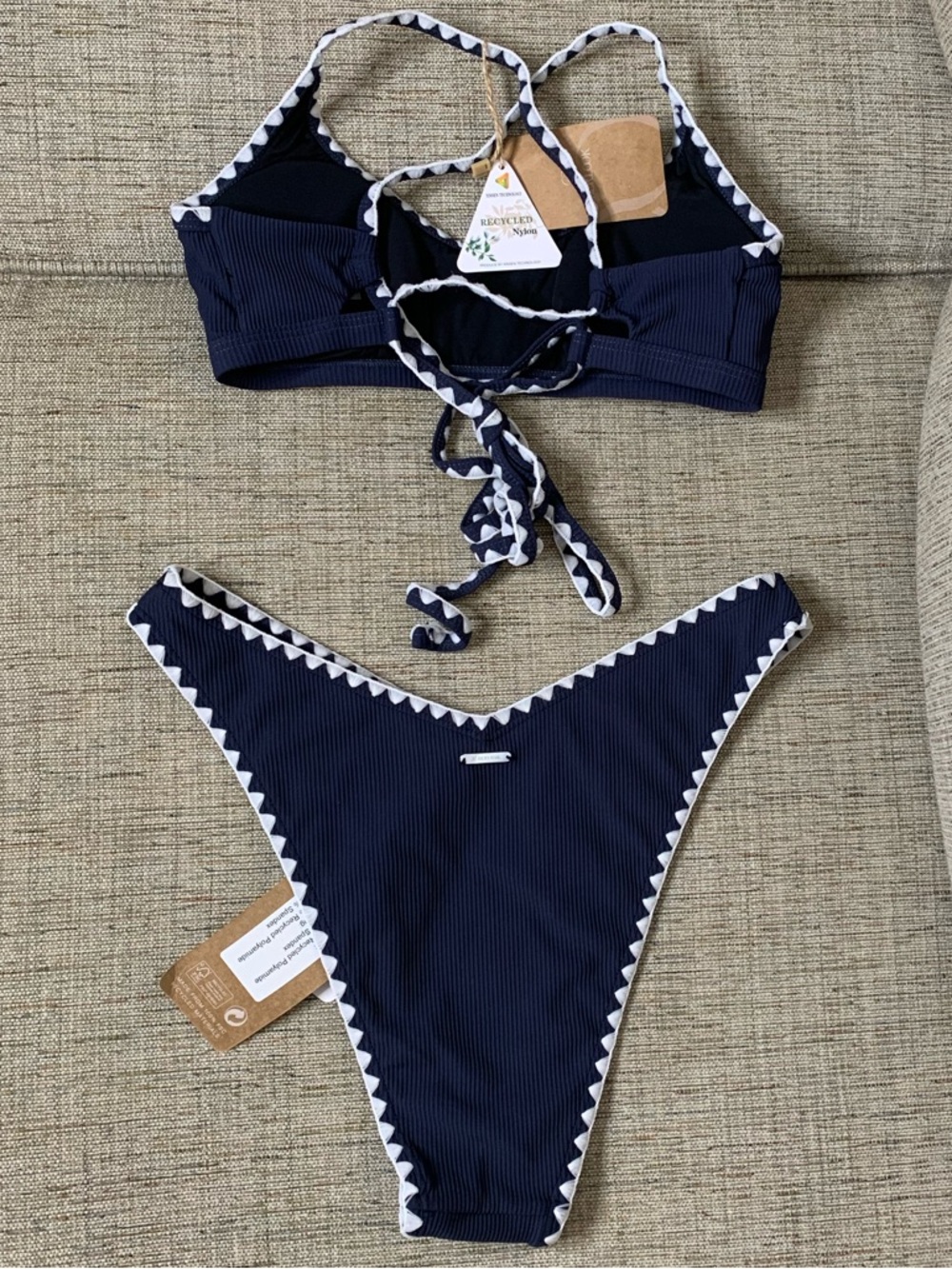 NWT BERLOOK Ribbed Bikini Swimsuit w/ Contrast Stitch Trim in Navy / White, XS - Picture 5 of 6